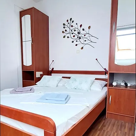Sea-view Apartments, 2 Bedrooms, 2 Baths, 50 Meters From Beach! Apartment *